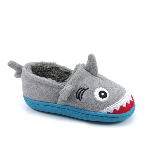 wonder nation shark slippers